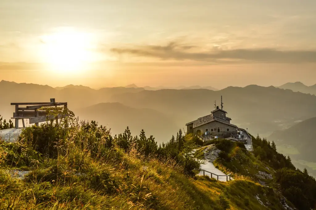 Kehlsteinhaus im goldenen Abendlicht